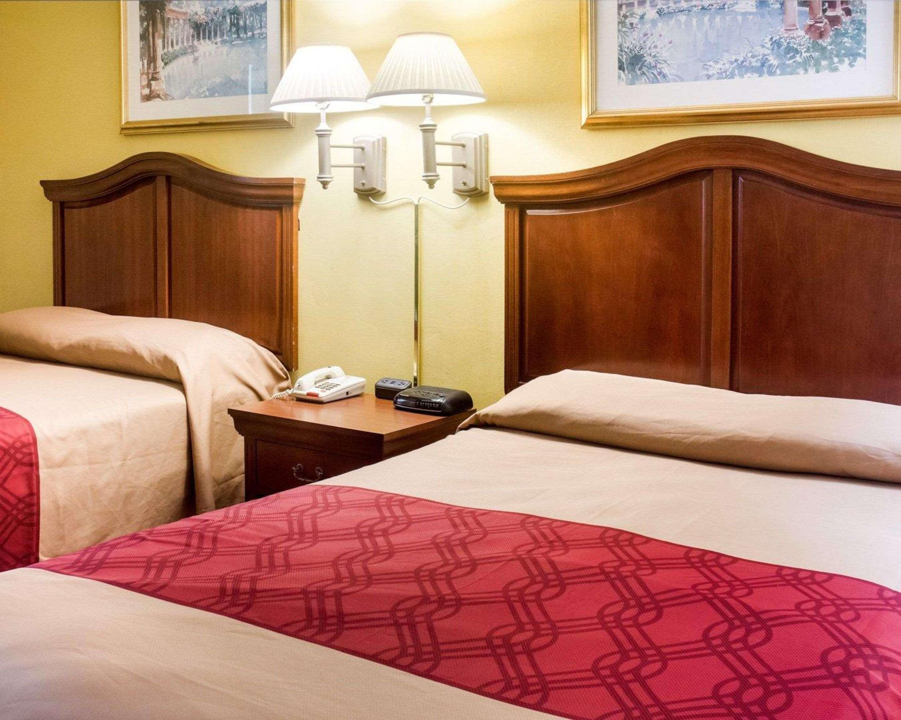 Econo Lodge Chesapeake Route 13 And I-464 Екстериор снимка