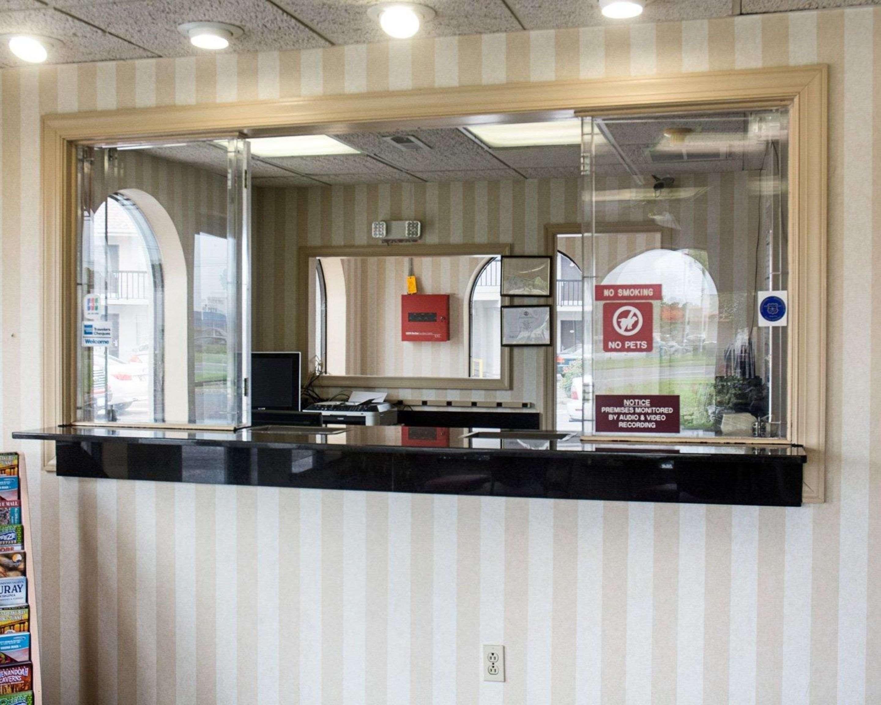 Econo Lodge Chesapeake Route 13 And I-464 Екстериор снимка