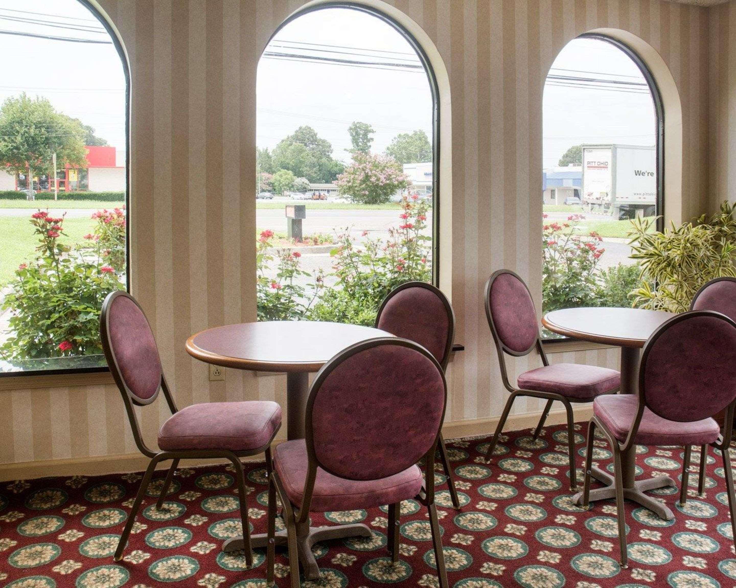 Econo Lodge Chesapeake Route 13 And I-464 Екстериор снимка