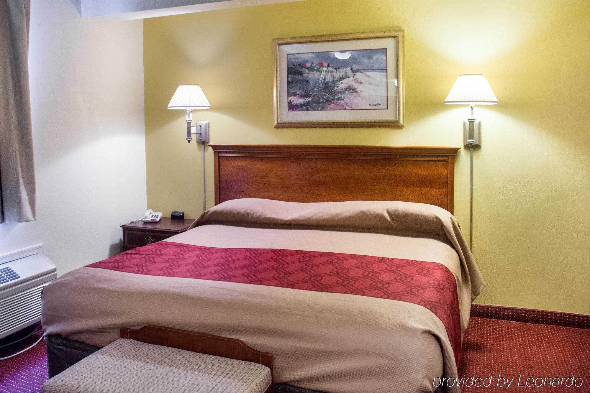 Econo Lodge Chesapeake Route 13 And I-464 Екстериор снимка