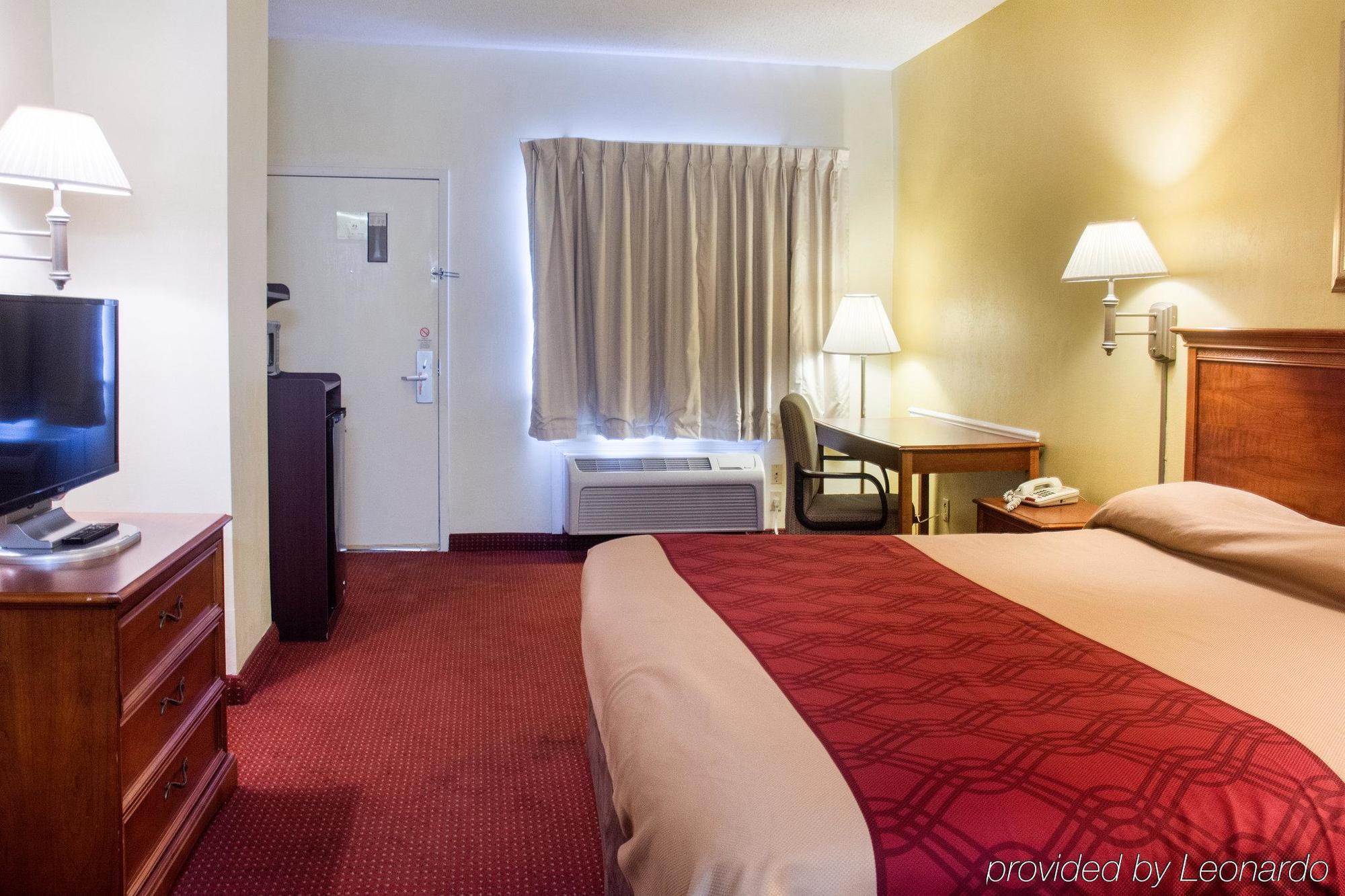 Econo Lodge Chesapeake Route 13 And I-464 Екстериор снимка